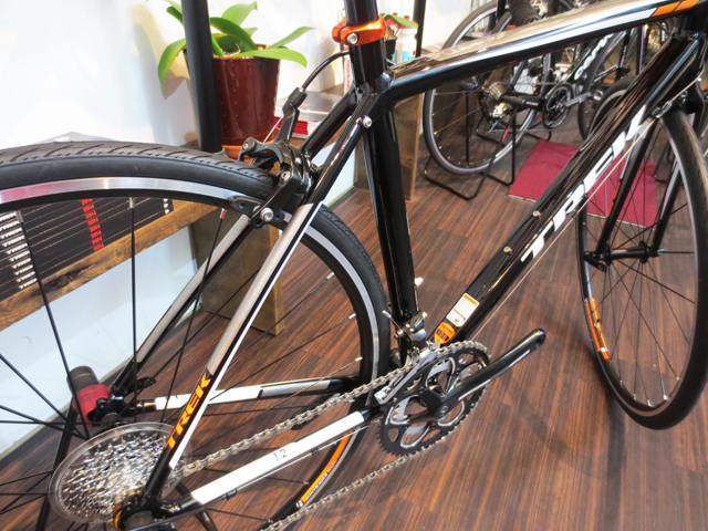 名作 TREK ロードバイク 年数回使用 2015年式 1.2 自転車本体