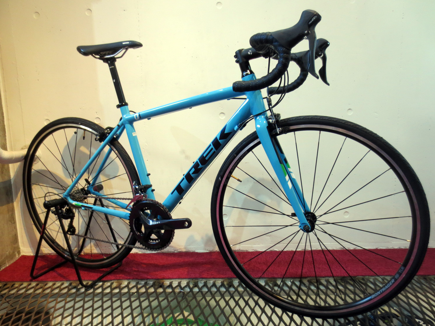 通常納期TREK ALPHA 1.2 ロードバイク トレック SHIMANO SORA/TIAGRA 9S仕様 Campagnolo ZONDAホイール △ 65CC8-1 560mm～