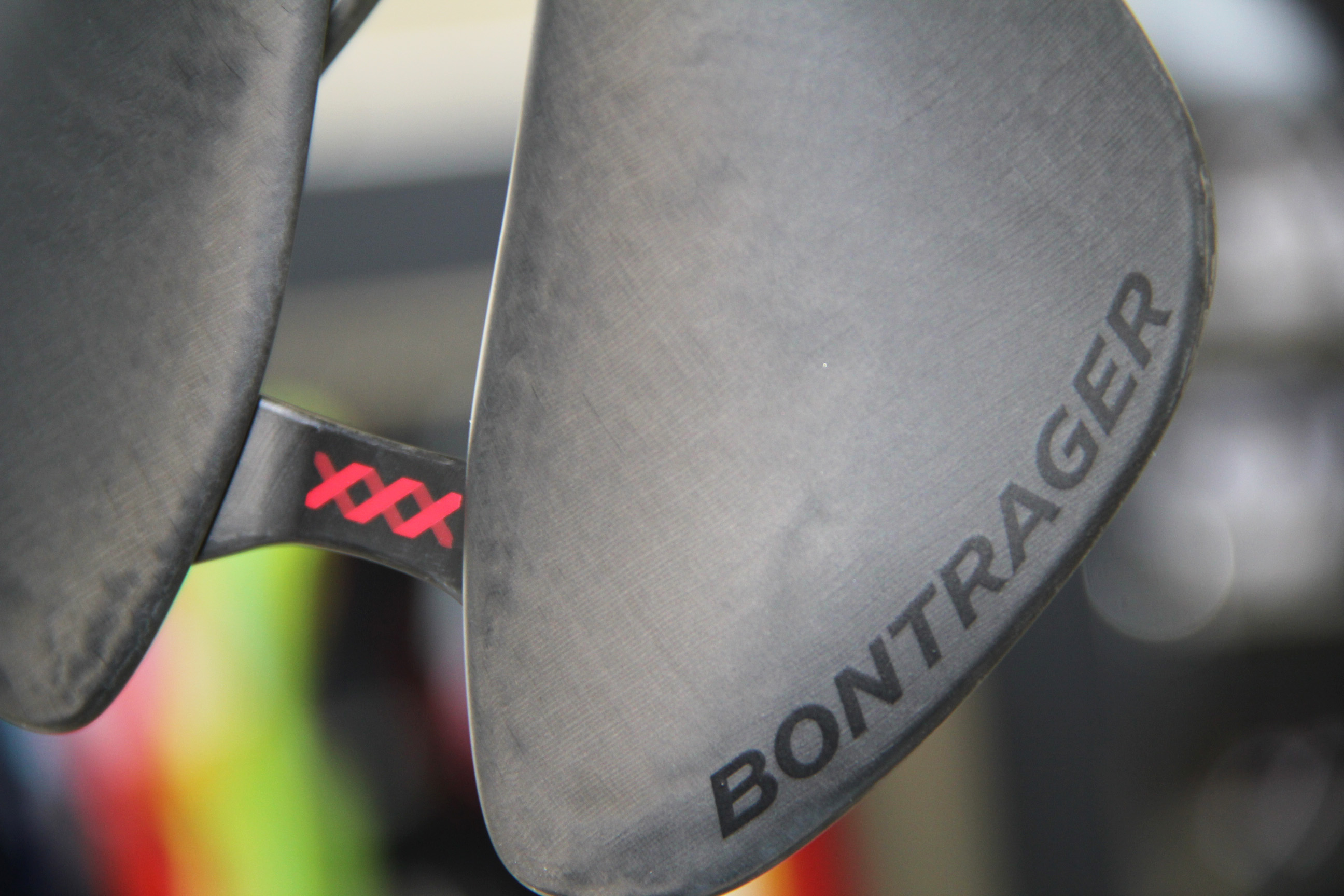 Bontrager（ボントレガー）史上最軽量サドル「XXX Carbon」登場！