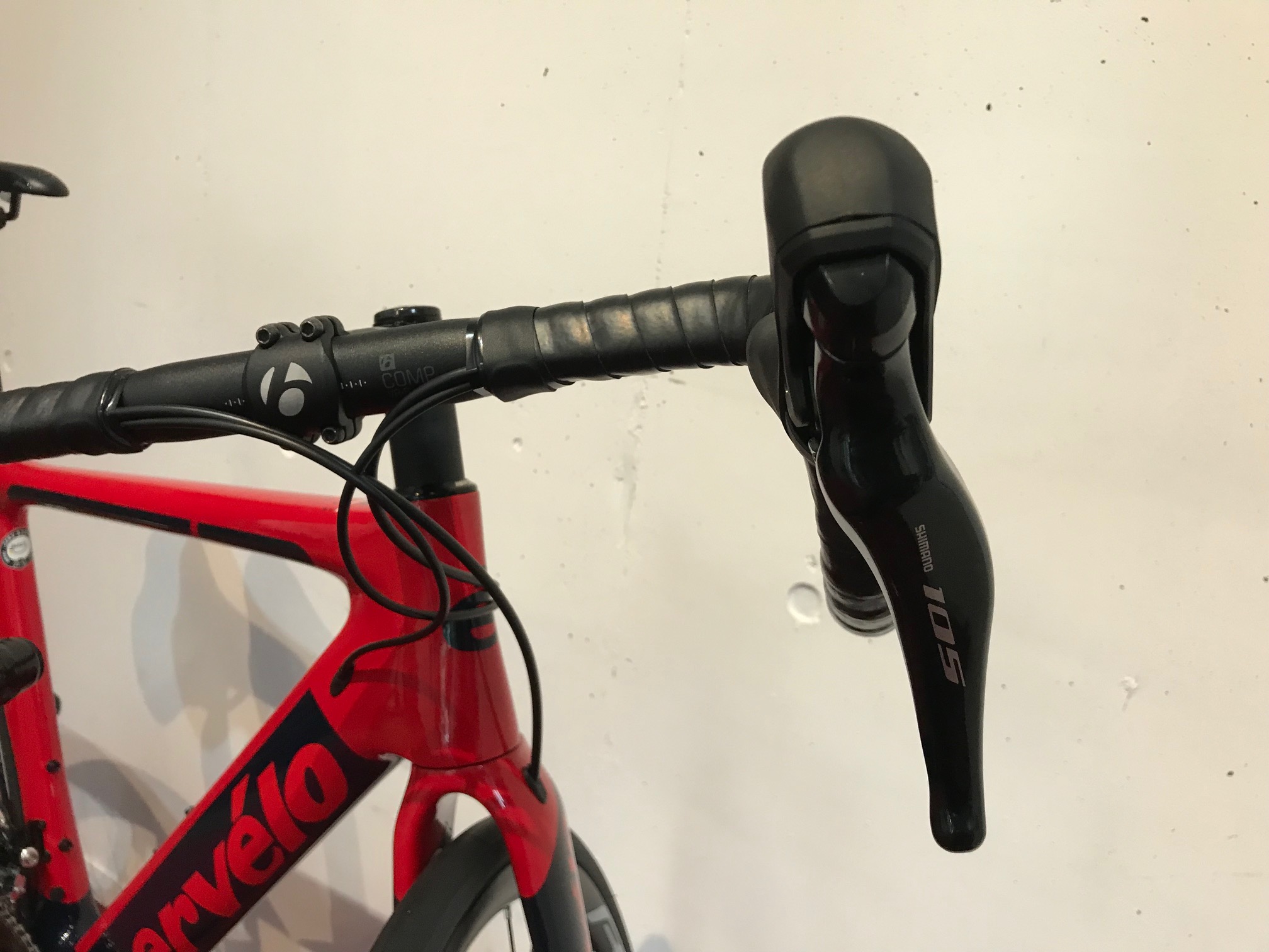 試乗できます シマノ105ディスクロード サーヴェロｓ３ディスク