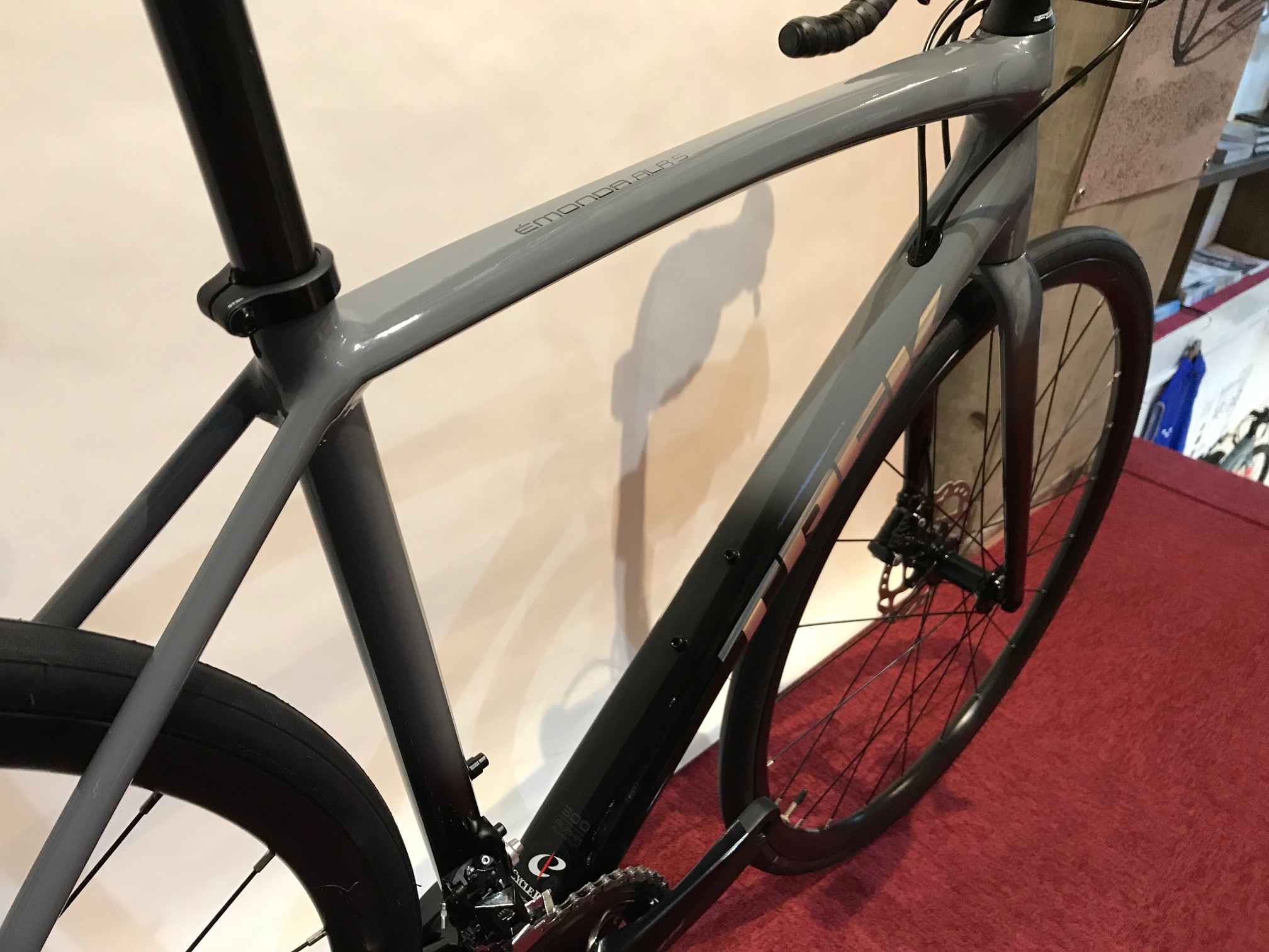 ロードバイク TREK Emonda ALR 5 Disc サイズ52 - 自転車、サイクリング